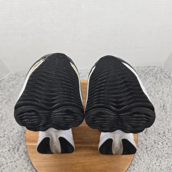 Nike Mens 12 Air Zoom Tempo Next% Flyknit Black Flash Crimson Road Running Shoe - Picture 9 of 12